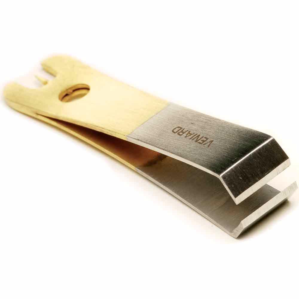 Veniard Gold Snips Top quality snips Great for cutting leaders 